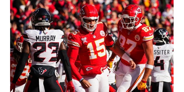 Patrick Mahomes s'accroche toujours à l'espoir final de la victoire Patrick Mahomes s'accroche toujours à l'espoir final de la victoire
